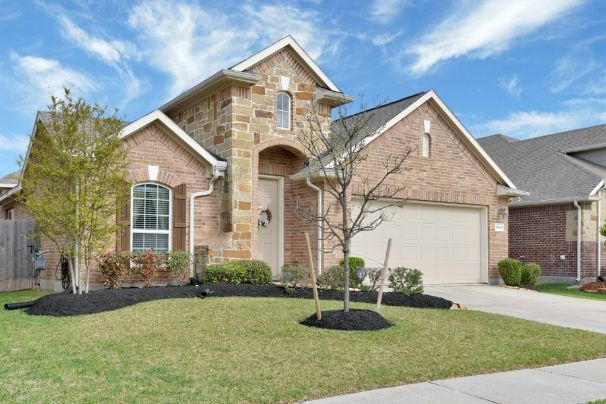 https://LisaBuohl.NewConstructionHomesForYou.com